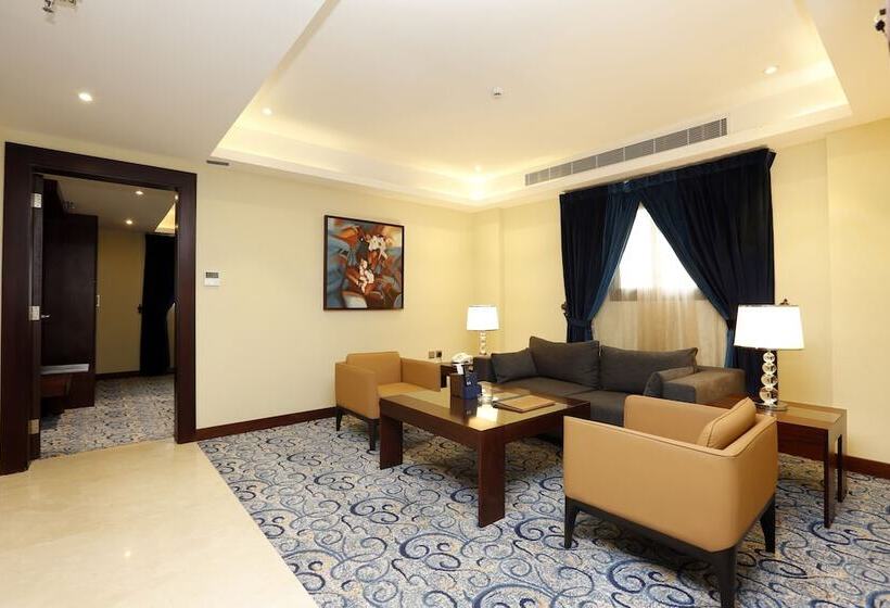 סוויטה מלכותית, Intour  Jazan