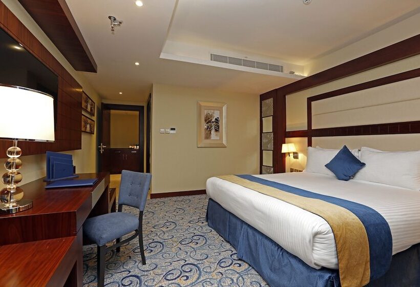 סוויטה מלכותית, Intour  Jazan