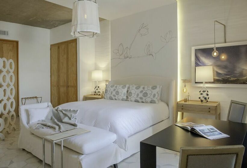 سوئیت پریمیوم, Lotelcasa Arca