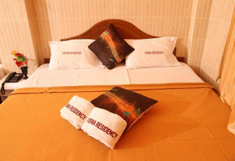 Трехместный Номер Deluxe, Viswa Residency