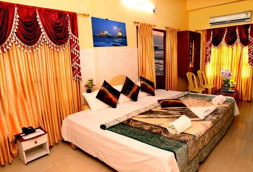 חדר משפחתי דלוקס, Viswa Residency