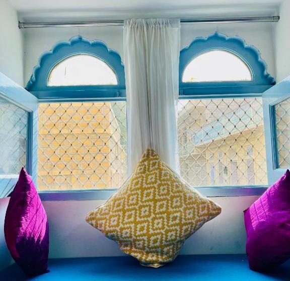 اتاق استاندارد با چشمانداز باغ, Jaisalmer Hostel Crowd