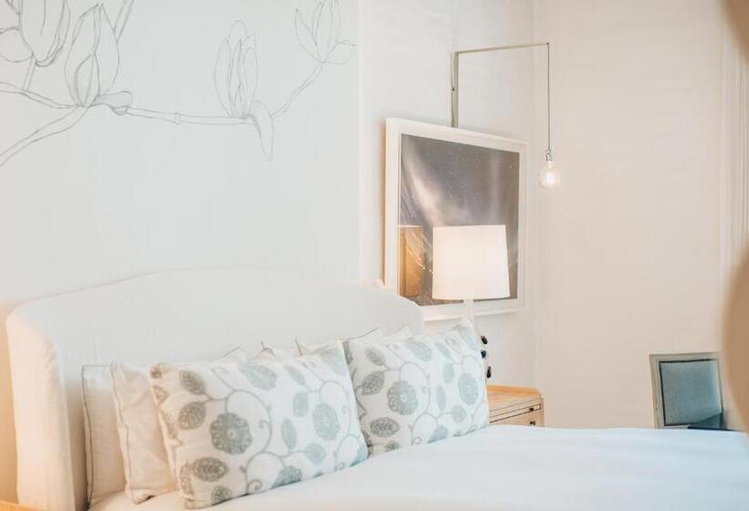 سوئیت پریمیوم, Lotelcasa Arca