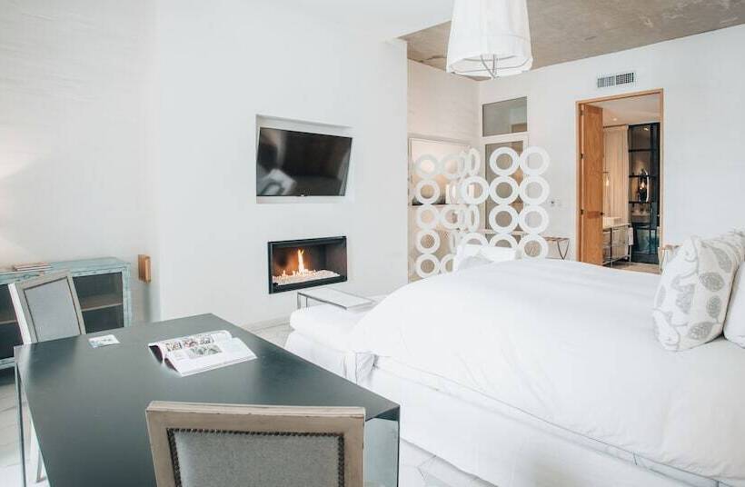 سوئیت پریمیوم, Lotelcasa Arca