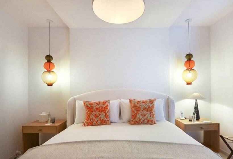 سوئیت با تخت بزرگ, Lotelcasa Arca