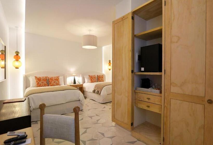 اتاق لوکس, Lotelcasa Arca