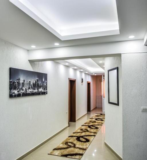 اتاق استاندارد, Ajana