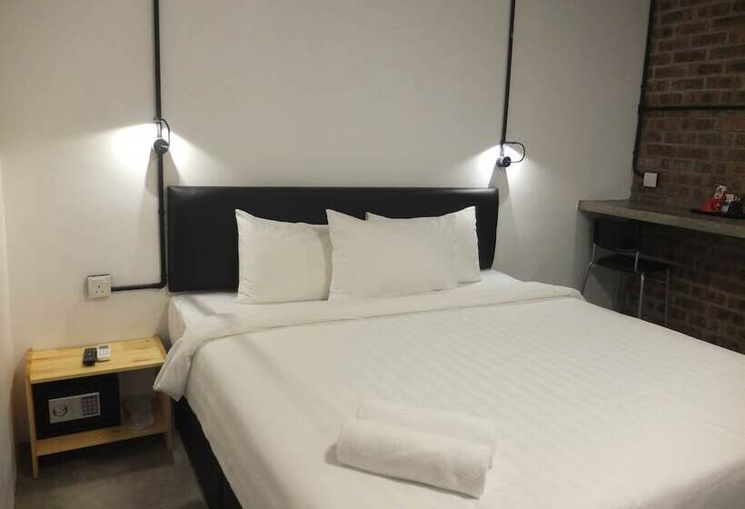 اتاق لوکس, Suite 18 Boutique Hotel   Hostel