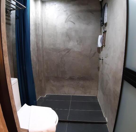 اتاق استاندارد یک نفره, Suite 18 Boutique Hotel   Hostel