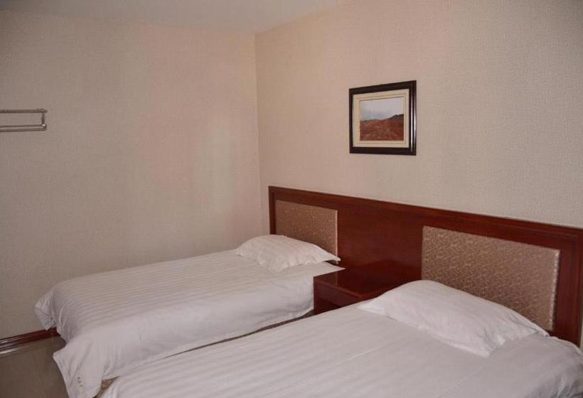 חדר סטנדרט חדר אמבטיה משותף, The Silk Road Travelers Hostel