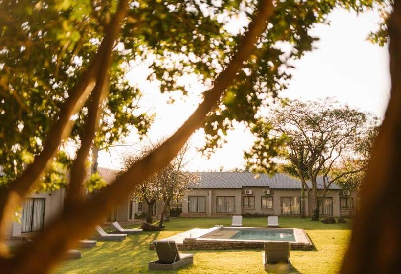 Номер Deluxe Вид на Сад, Hamiltons Lodge & Restaurant