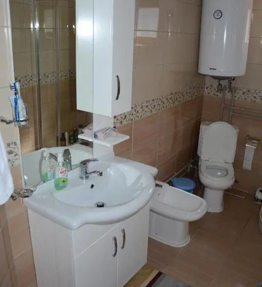Deluxe Room Mountain View, Peraj Guesthouse