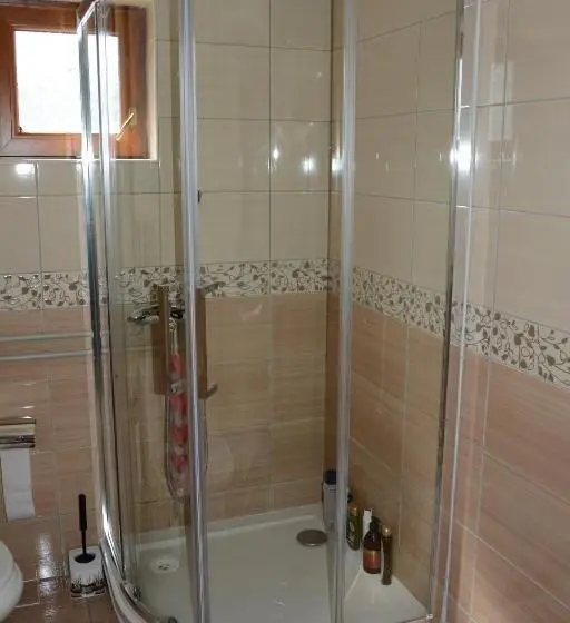 Deluxe Room Mountain View, Peraj Guesthouse