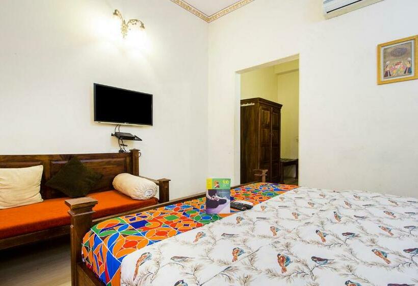 Номер Deluxe, Raj Kothi Jaipur Airport