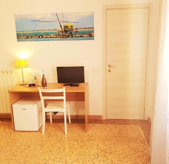 اتاق استاندارد, Bed And Breakfast Sognando Verso La Torre