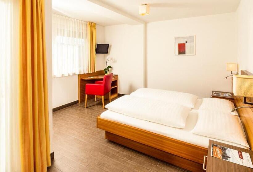 Comfort room with balcony, Gasthof Hotel Terzer