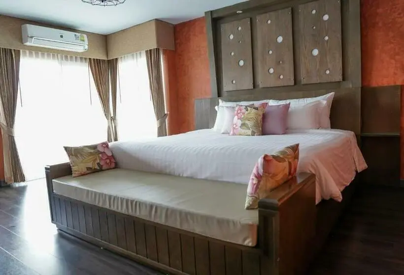 Deluxe-huone King-vuode, Grand Kokkod Khao Kho Resort