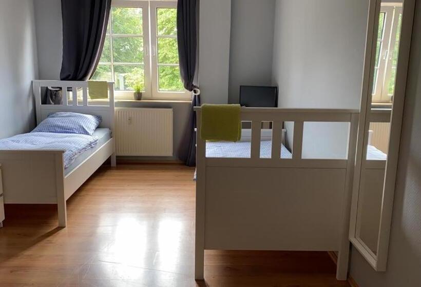 Апартаменты 2 Спальни, Bett4you Pinneberg