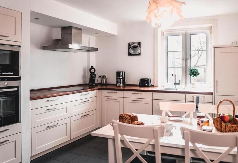 Апартаменты 1 Спальня, Bett4you Pinneberg