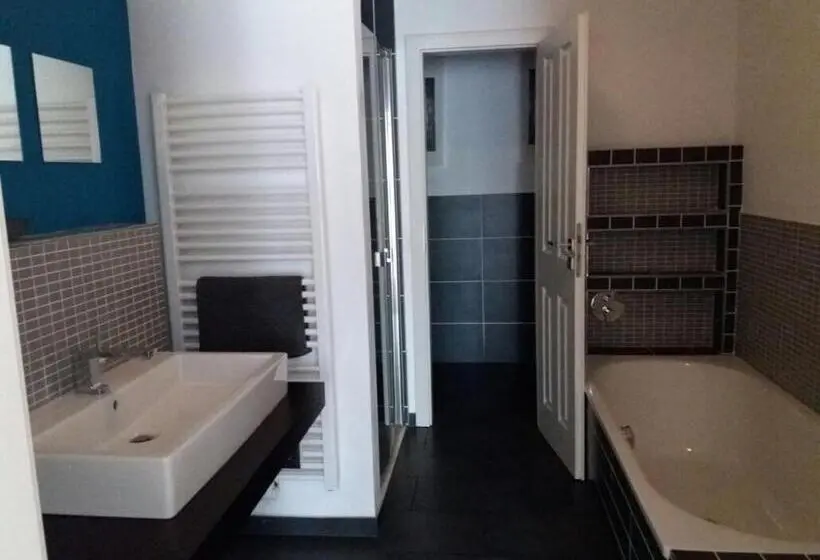 Huoneisto 1 Makuuhuone, Bett4you Pinneberg