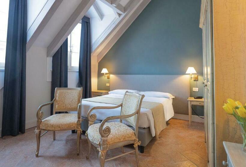 Номер Стандарт, Cannero