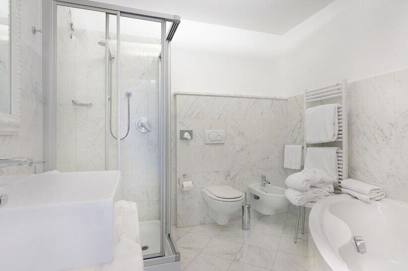 Номер Superior, Cannero