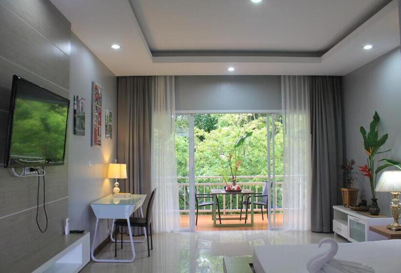 استودیو استاندارد با چشمانداز باغ, Eat N Sleep