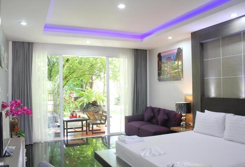 استودیو استاندارد با چشمانداز باغ, Eat N Sleep