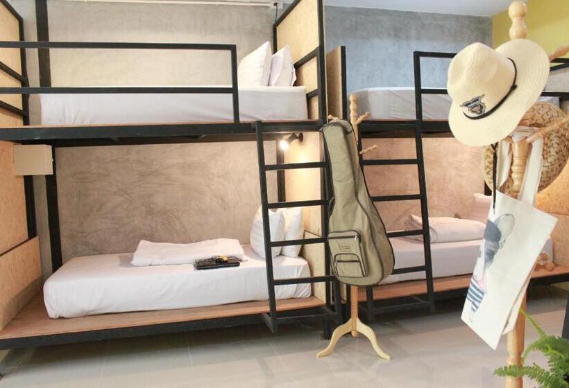 تختخواب در اتاق مشترک, Eat N Sleep