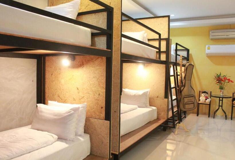 تختخواب در اتاق مشترک, Eat N Sleep