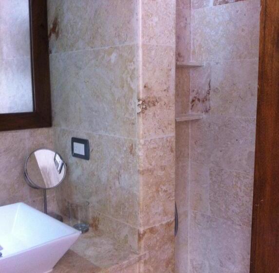 سوییت لوکس, Figaro Hotel Samana