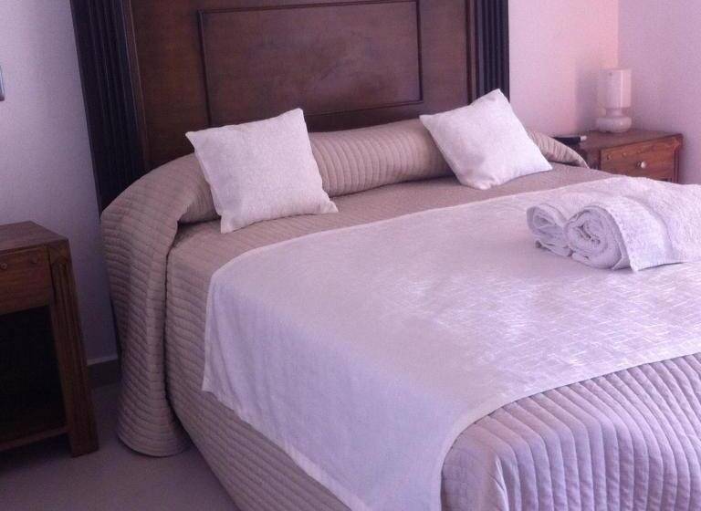 اتاق استاندارد, Figaro Hotel Samana