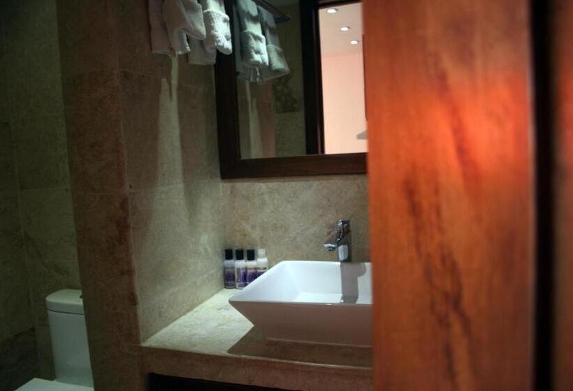 اتاق استاندارد, Figaro Hotel Samana