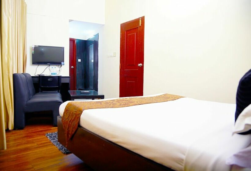 غرفة قياسية, Green Park Residency