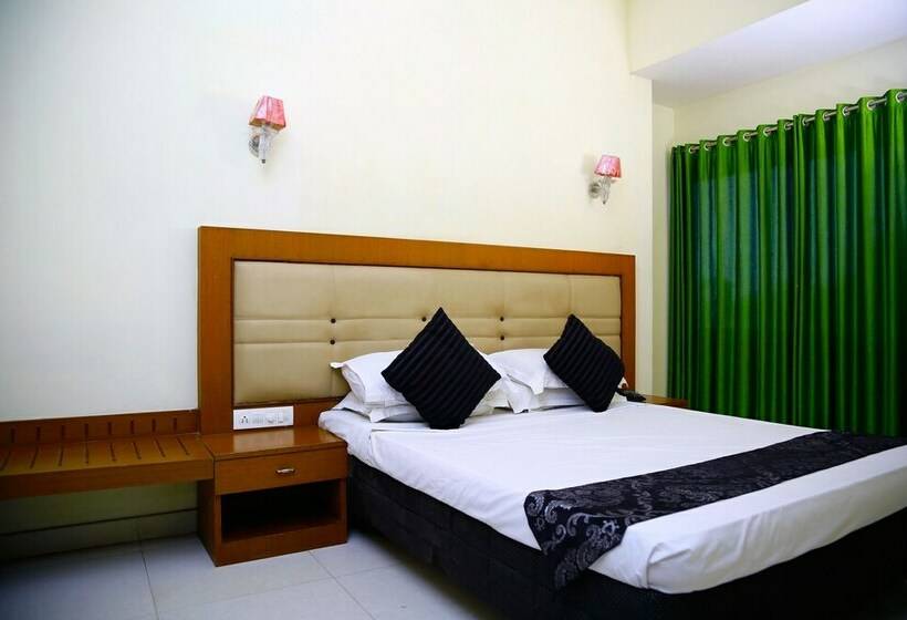 غرفة قياسية, Green Park Residency