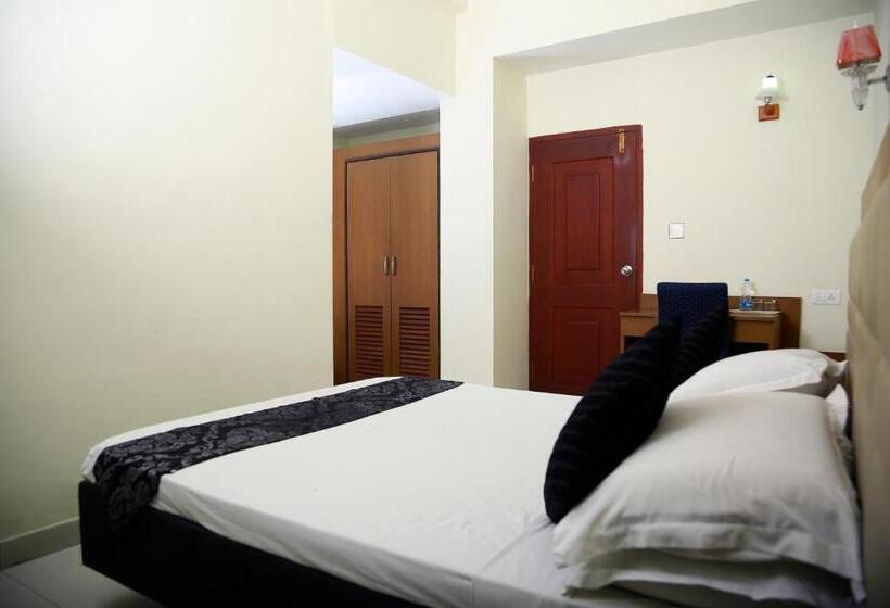 غرفة قياسية, Green Park Residency