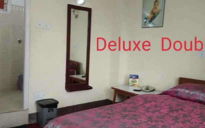 Deluxe-huone, Kasturi