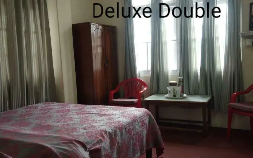 Deluxe-huone, Kasturi