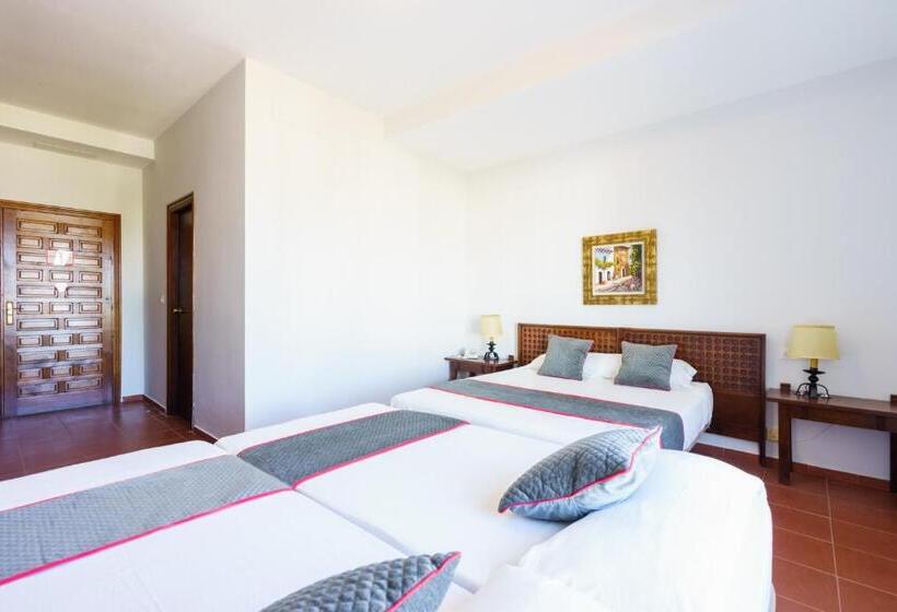 Семейный Номер, Venta Del Alto Hotel Las Cumbres By Vivere Stays