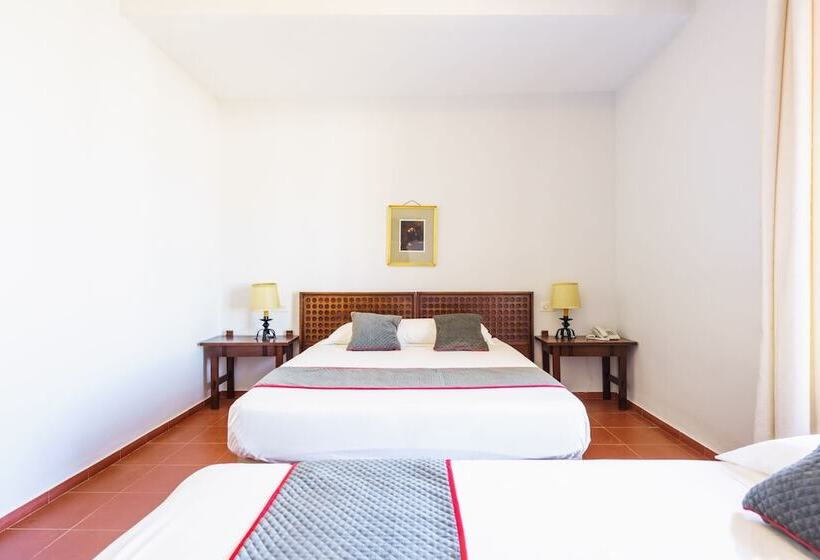 Трехместный Номер Superior, Venta Del Alto Hotel Las Cumbres By Vivere Stays
