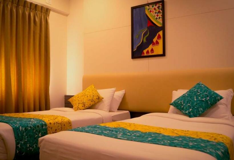 غرفة قياسية, Royal Serenity Kammanahalli