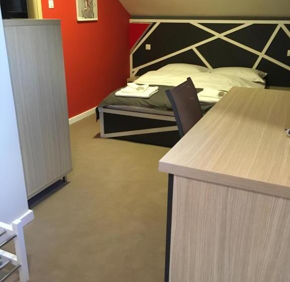 اتاق استاندارد با تخت بزرگ, Net Hotel Pitesti