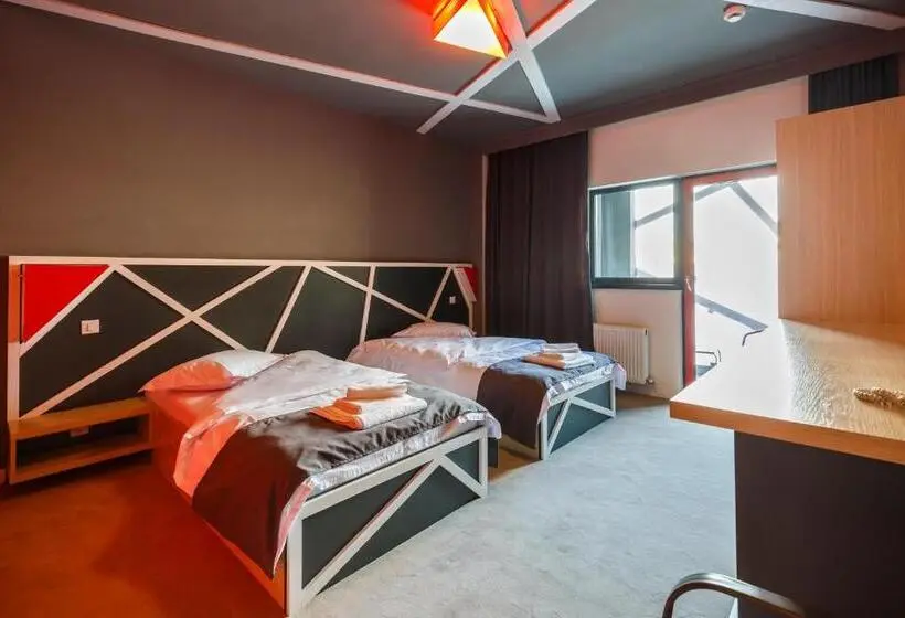 デラックスルーム, Net Hotel Pitesti