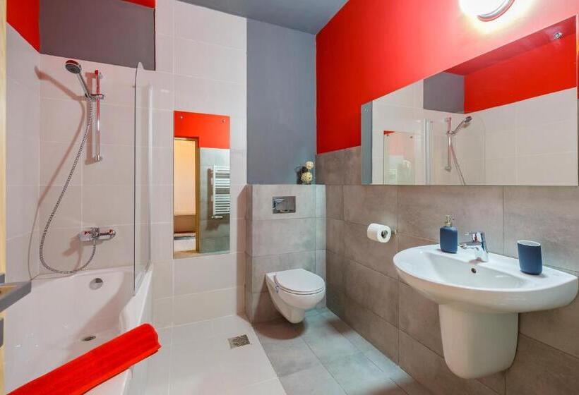 غرفة ديلوكس, Net Hotel Pitesti