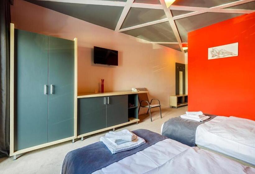 غرفة ديلوكس, Net Hotel Pitesti