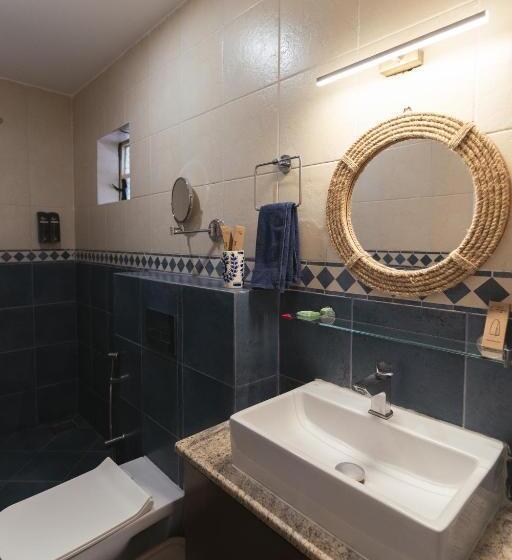 سوئیت با تخت بزرگ, C Roque Beach Resort
