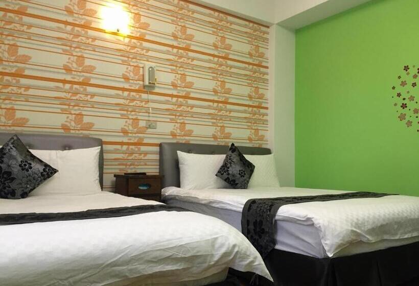 اتاق استاندارد چهار تخته, Yealien B&b