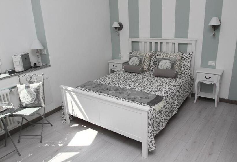 اتاق لوکس, Carducci