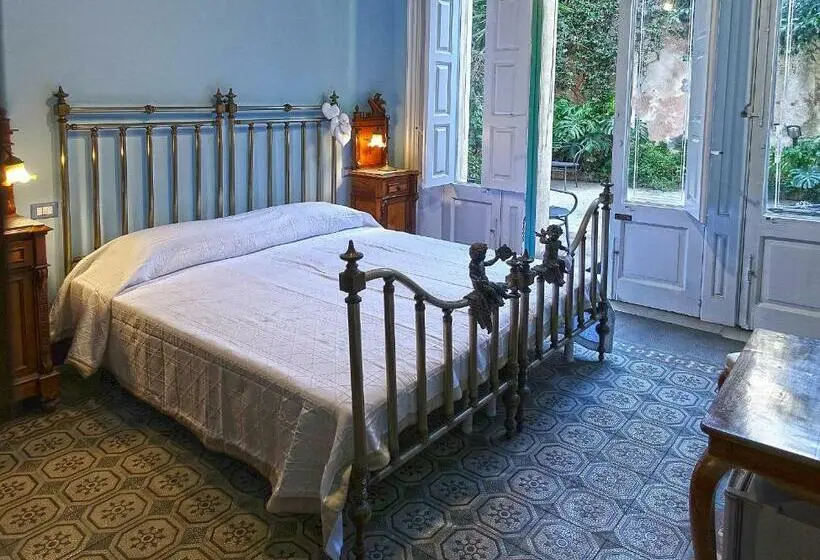 Deluxe-huone, Inn Liberty