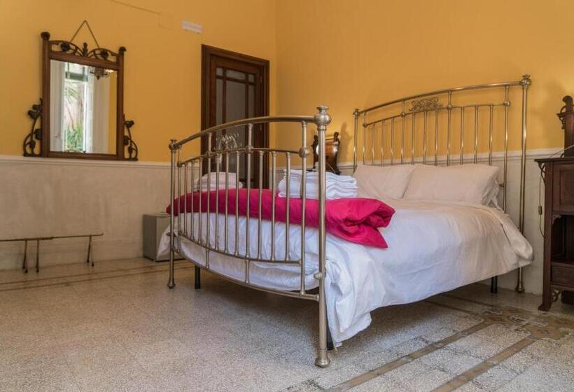 غرفة ديلوكس, Inn Liberty